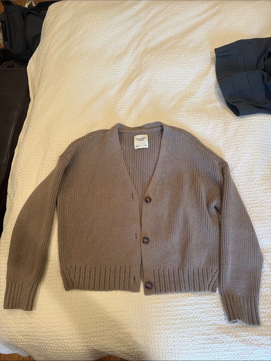 Abercrombie & Fitch Sweaters - Abercrombie And Fitch Taupe Button-Up Knit Cardigan